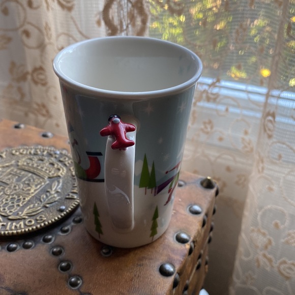 Starbucks Holiday 2011 small bone china dog sledding and people skating mug cup - Picture 4 of 13